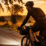 meilleurs vélos électriques longues distances scolinfo sur route au lever du soleil