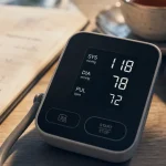 Comment lire tension sur un tensiometre : SYS 118 DIA 78 pouls 72 (mmHg, bpm)